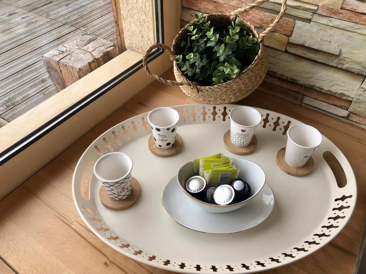 - Le Patio - Calme, Chaleureux, Unique Apartment Безансон Екстериор снимка