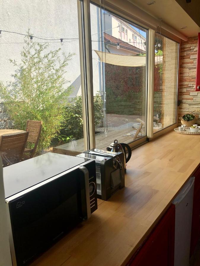 - Le Patio - Calme, Chaleureux, Unique Apartment Безансон Екстериор снимка
